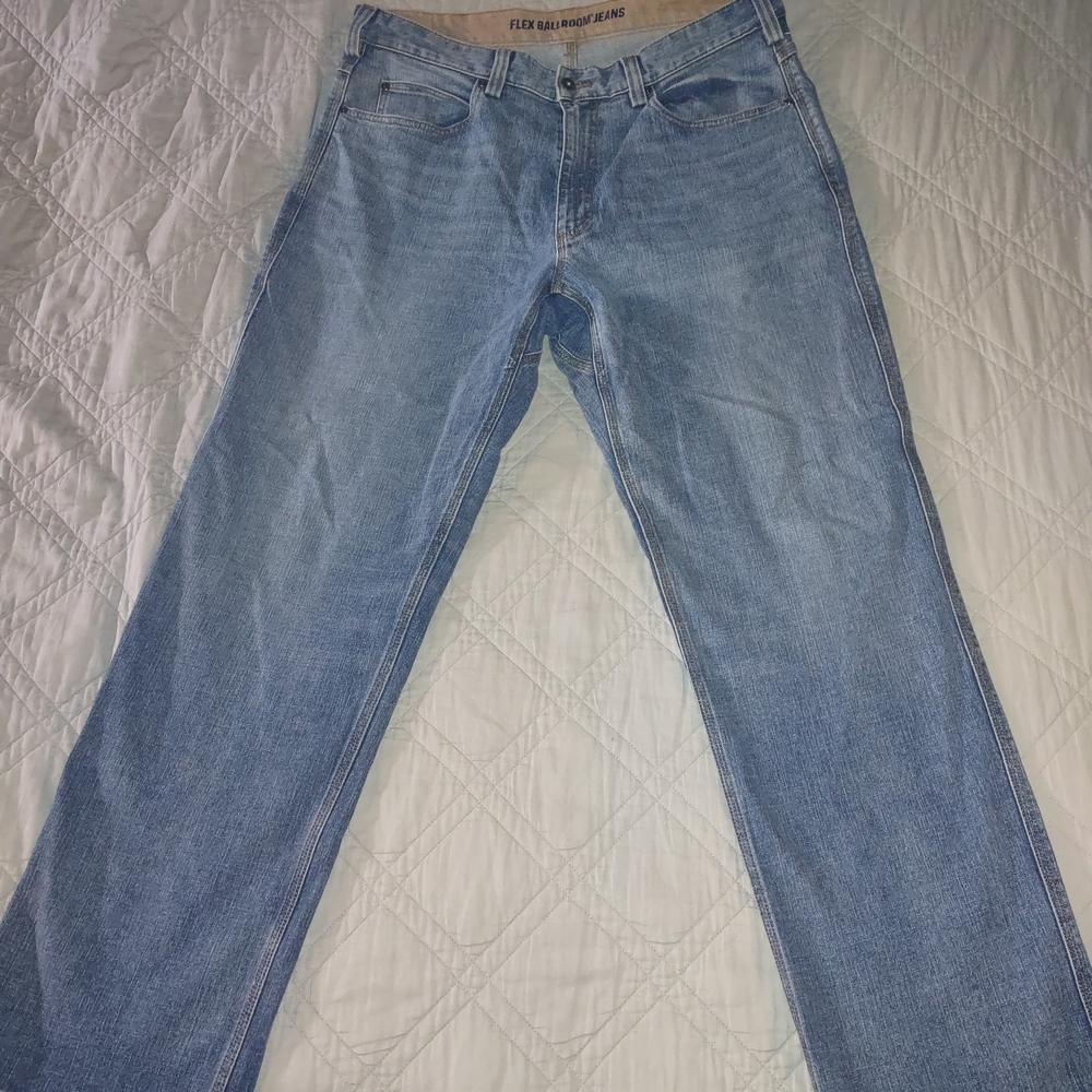 Duluth Trading Co Men's Blue Jeans - Picture 3 of 8